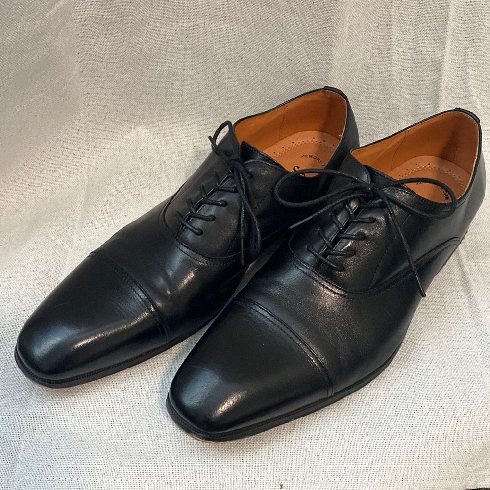 Florsheim Shoe Company Men’s Black Dress Shoes size US 12